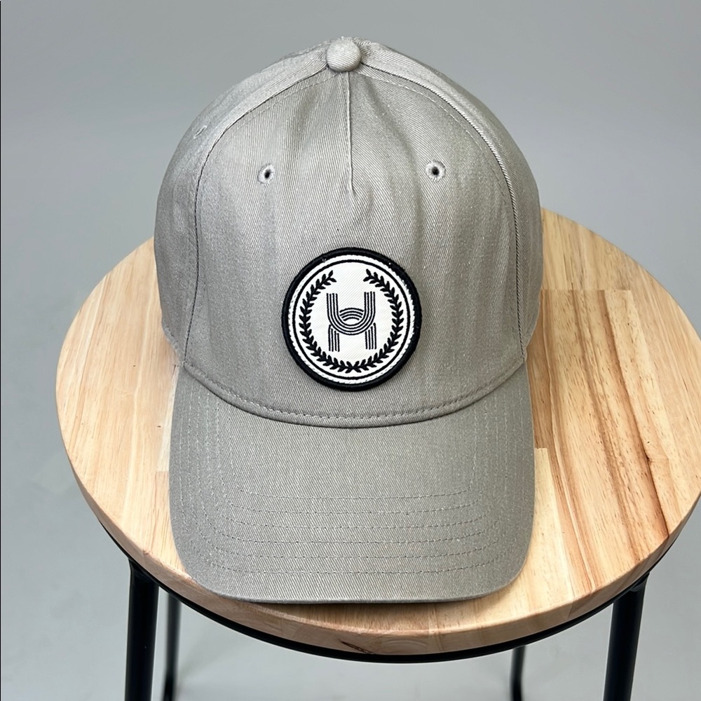 Under Amour Unisex Sporty Khaki Snapback Baseball Cap with Logo